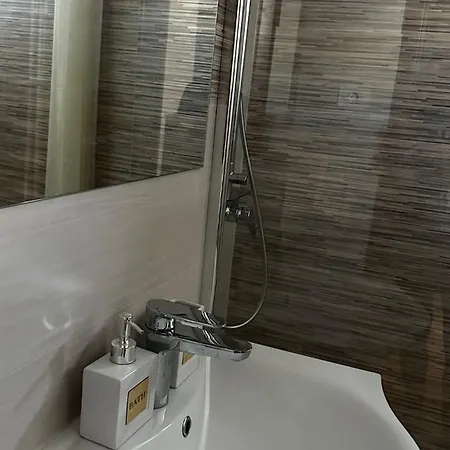 Sofiart Apartament *