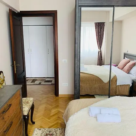 Apartament Sofiart *